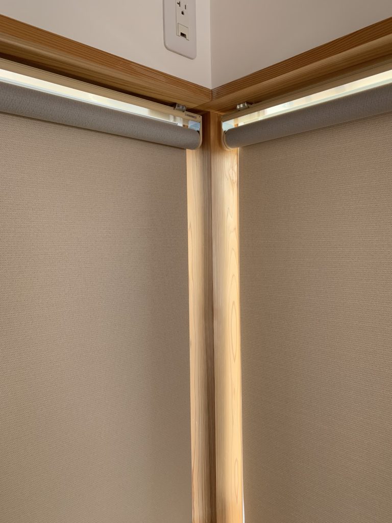 ☆ 奈良県 葛城市 U様邸 新築 一戸建て ・ロールスクリーン施工☆ - STYLE カーテンプロショップ - 奈良でオーダーカーテンのことならお任せ